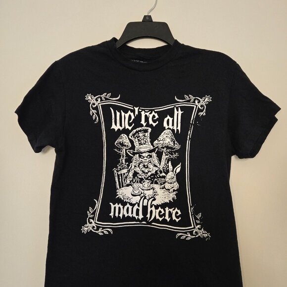 Skeleton Mad Hatter Frame T-Shirt Size Small - Picture 1 of 2